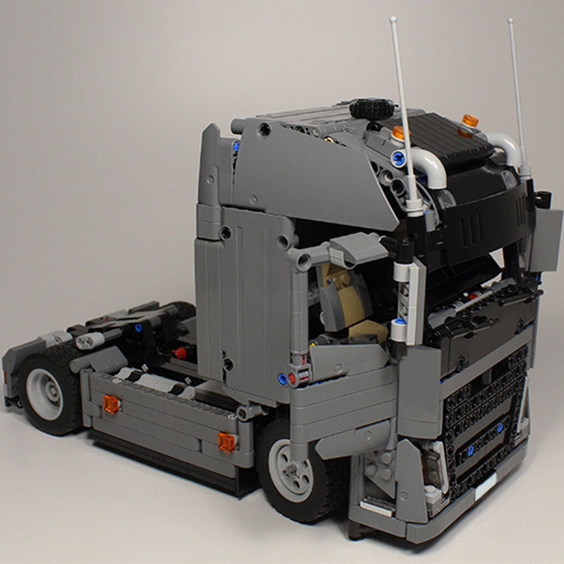 MOC-37849 Volvo FH Tractor Unit - 1077 pcs - 1