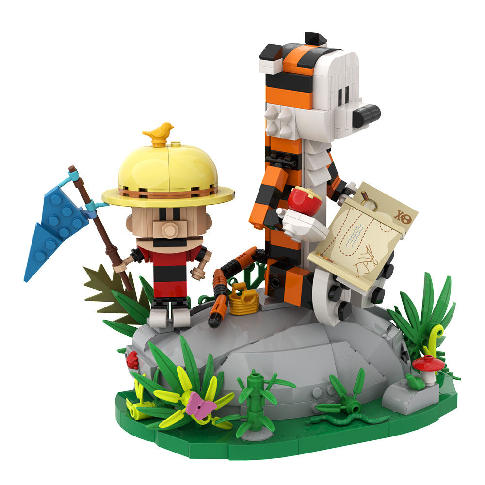 calvin and hobbes tiger on grass building set - 3