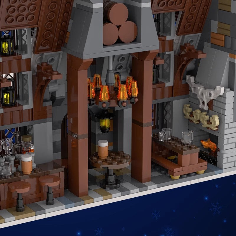 MOC-58042 The Three Broomsticks (Hogsmeade Winter Village) 3